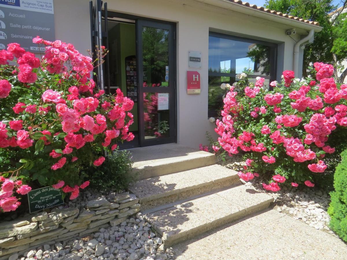 Hotel Kyriad Cap Sud Avignon Exteriör bild